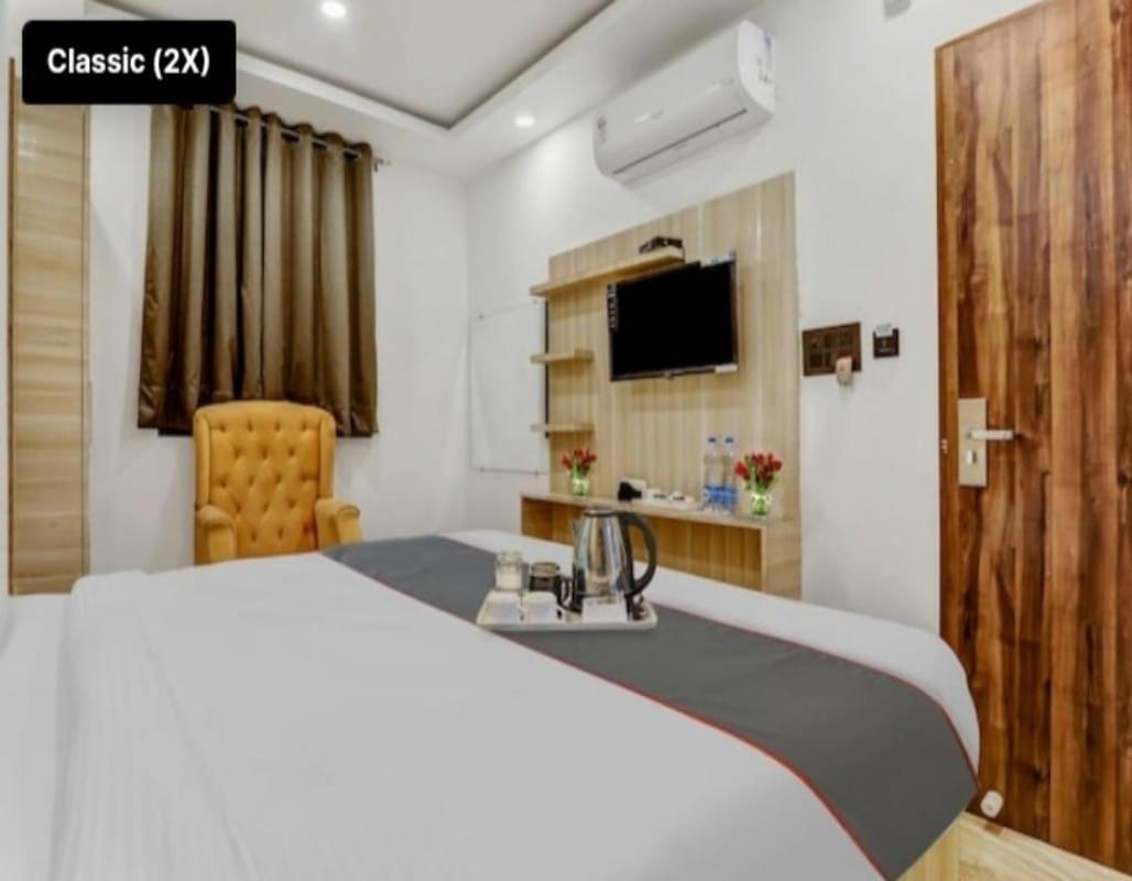Hotel Shri Tirupati Residency Lucknow Exterior foto